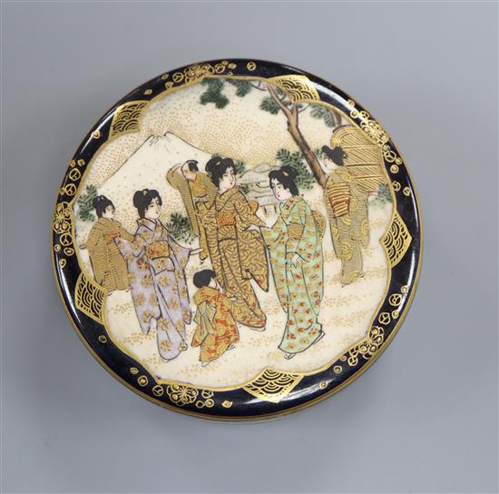 A Japanese Satsuma circular box and cover, Meiji period